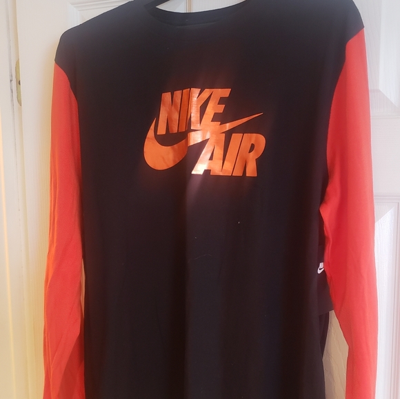 Nike Other - Nike longshirt